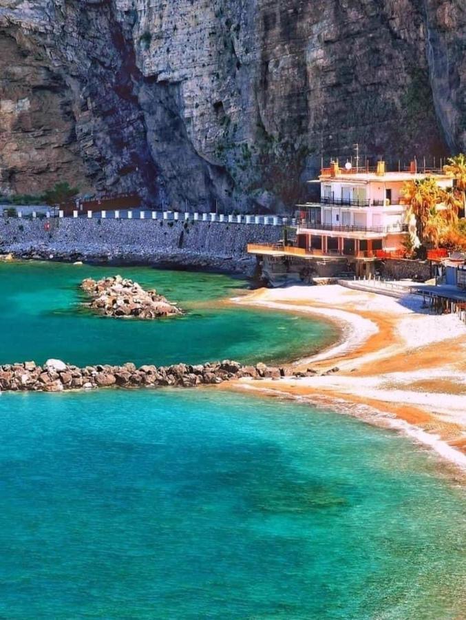 Casa Caterina Deluxe Sorrento Coast Apartment Meta Bagian luar foto